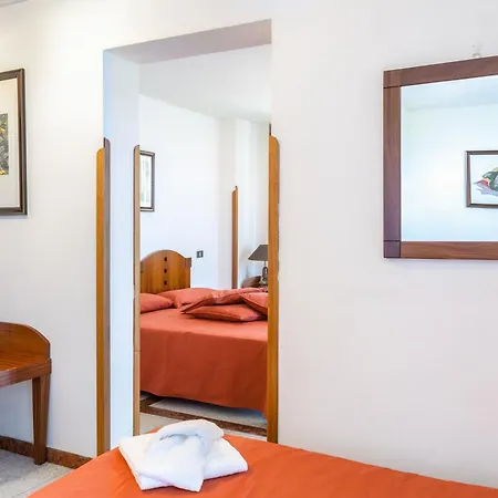 Hotel Villa D'Amato-3