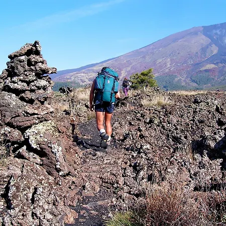 Sotto Il Vulcano-2