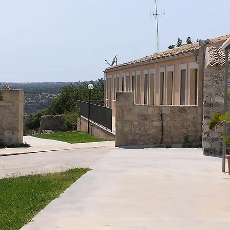 Villa Principe Di Belmonte-3