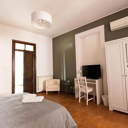 La Casa Del Moro-3