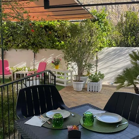 Alemar Bed & Breakfast-3