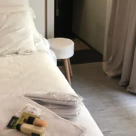 Room Mondello 5-2