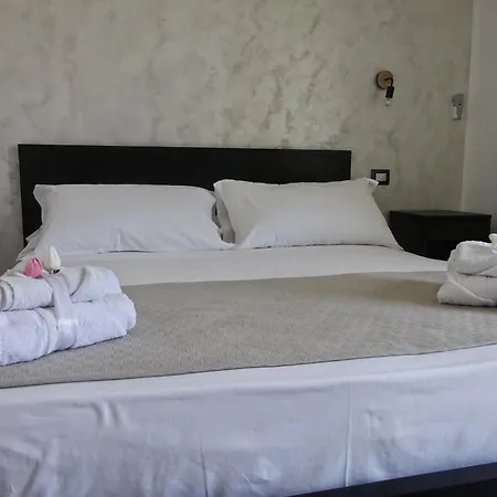 Favara Rooms-2