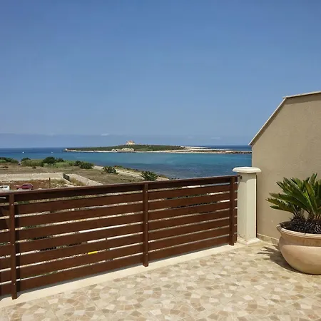 Favara Rooms-3