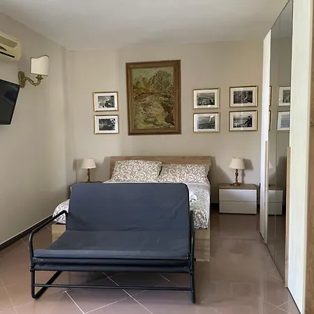 Fontane Bianche Guest Rooms-3