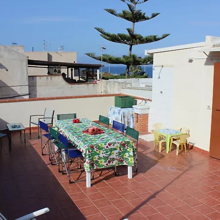Villetta Con Terrazza Sul Mare Santa Margherita Marina-2