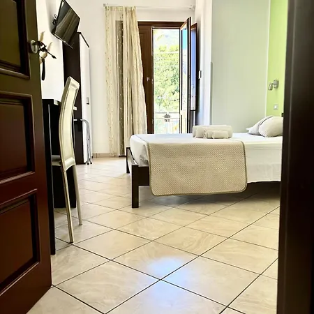 Bed And Breakfast Turi-2