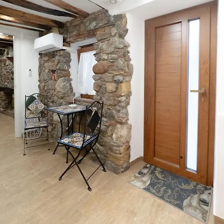 Antiche Mura Holiday Apartment By Wonderful Italy-2