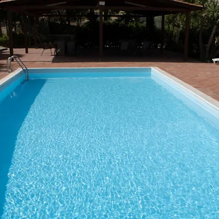 Agriturismo Bellajo - Ville Rustiche con Piscina-2