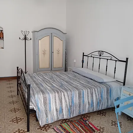 "La Casa Dell'Architetto" Con Terrazza Panoramica In Centro Storico E A Due Passi Dal Porto-3