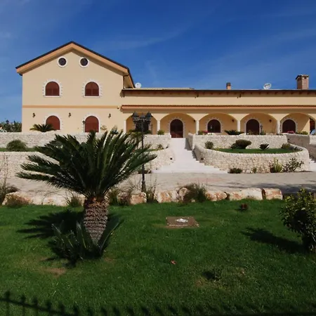 Villa Giulia - Sicilian Luxury Garden-3