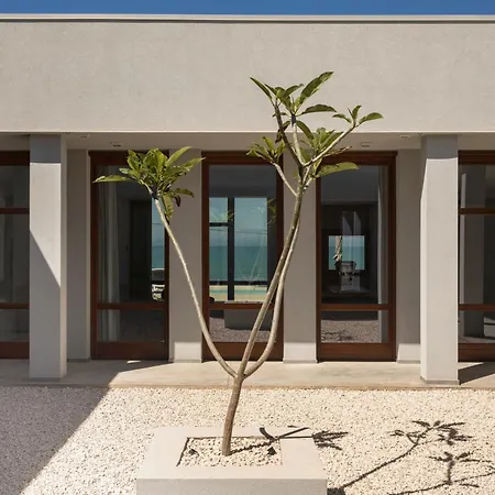 Lele' Guesthouse-3
