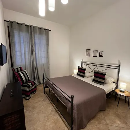 Sicilia Vacation Rooms-3