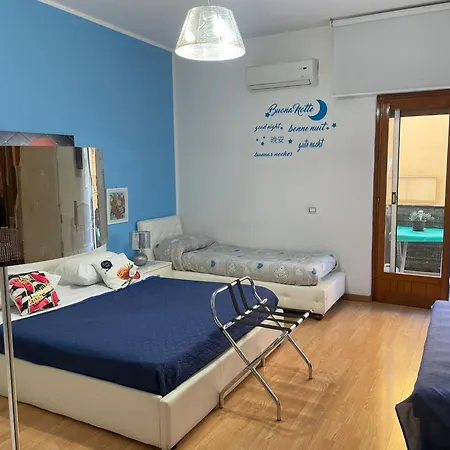 Medea Rooms Palermo Centro-3