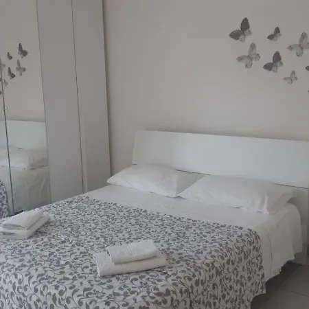 RESIDENCE - Giorni Felici - RANDAZZO CENTRO - Appartamento Vacanze - Chiamaci prima !!!-2