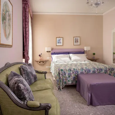 Porta Di Mezzo Luxury Suites & Rooms-3
