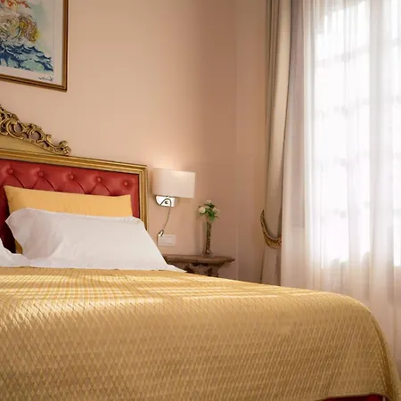Porta Di Mezzo Luxury Suites & Rooms-2