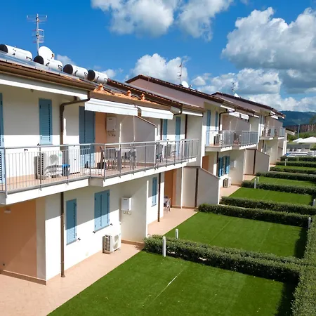 Icaro Apartments-2