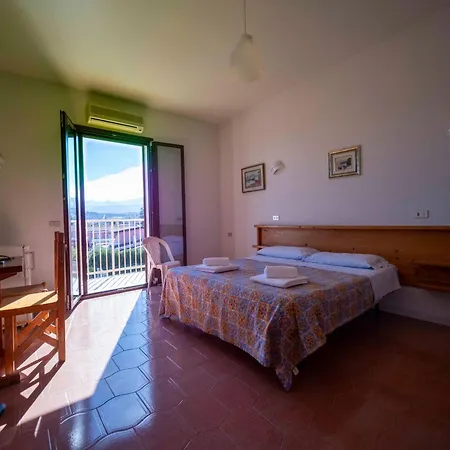 Hotel-Pensione 4 Stagioni-3