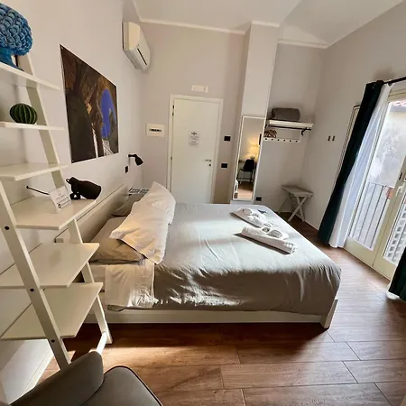 B&B Cortile Umberto I-3