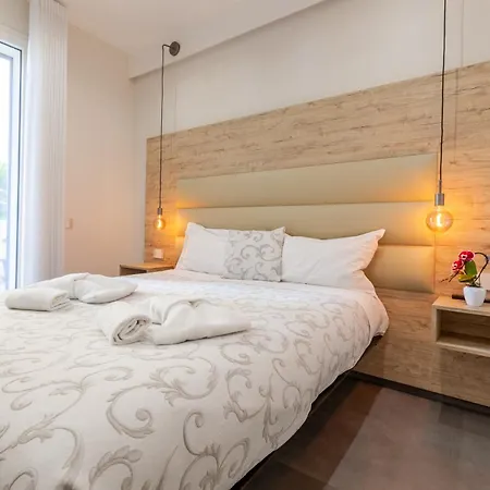 Oneira Rooms-2