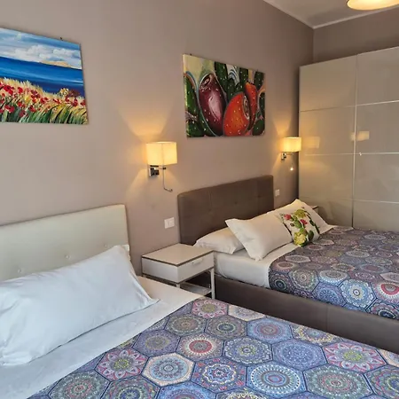 La città delle 100 sculture B&B BcenS con parcheggio privato - Belpasso - Etna --3