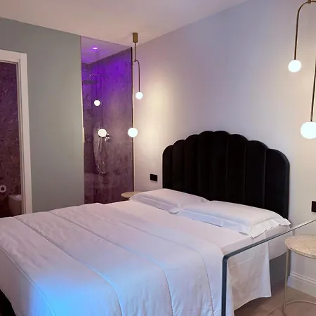 Krysos Luxury Rooms-3