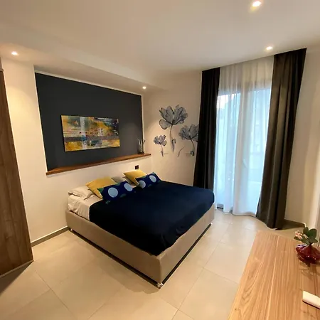 Solus B&B-2