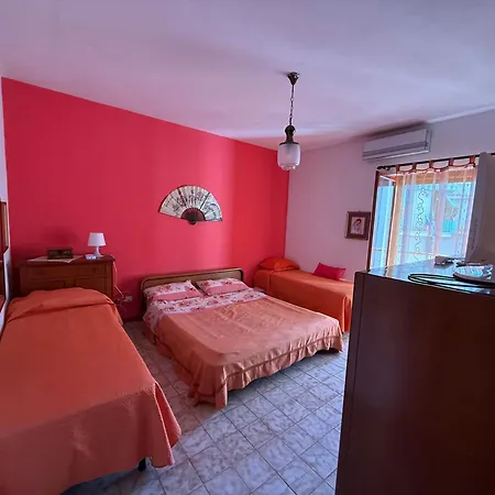 Emily Home-2