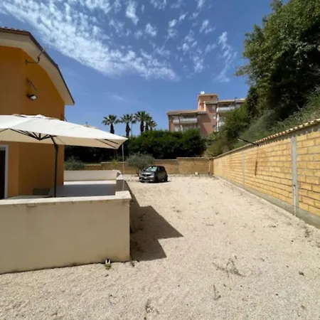 Casa Vacanze IL GIGANTE Comfort a Due Passi dalla Valle dei Templi-3