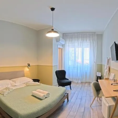 Leone Suite B&B & Restaurant Aic-3