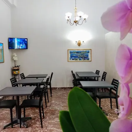 Hotel Pensione Cundari-3