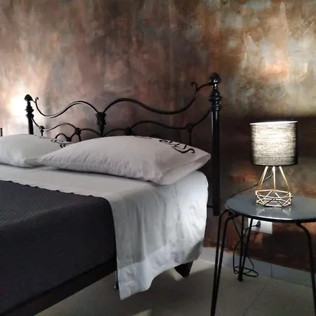 Profili Siciliani B&B Ognina Catania-2
