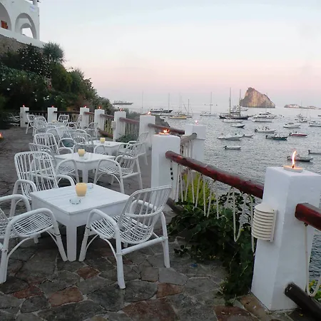 Hotel La Piazza-3