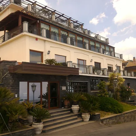 Hotel Primavera Dell'Etna-3
