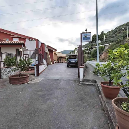 Bnb Casa Rossa-3