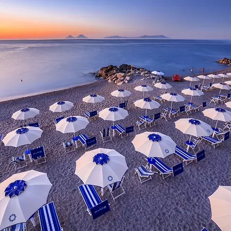 Riviera Del Sole Hotel Resort Spa-2