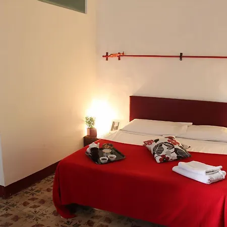 Gianluca'S Room-3