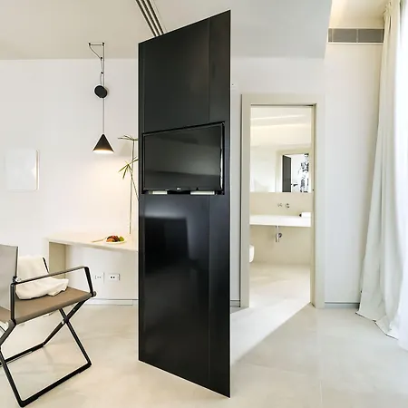 Duomo Suites & Spa-2