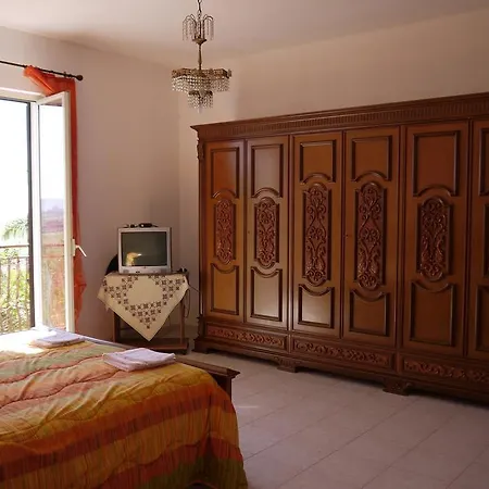 Casa Vacanze Laura-2