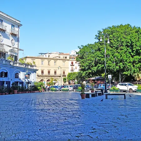 Piazza Marina-3