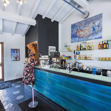 Suite D'Autore Art Design Gallery-2