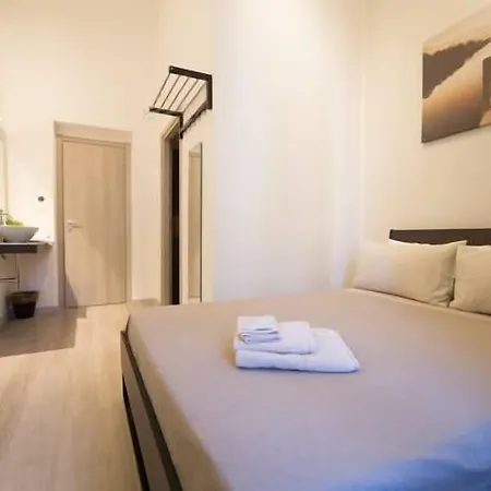 Romano Rooms-2