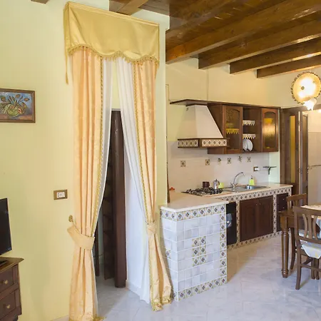 Sabrina Suite-2