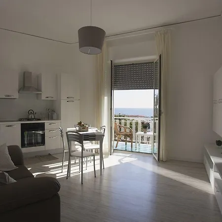Aria Di Mare B&B-3