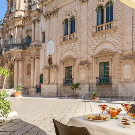 Palazzo Montalbano-2