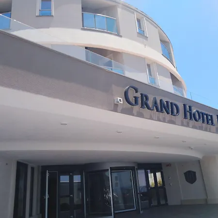 Grand Hotel Faraglioni-3