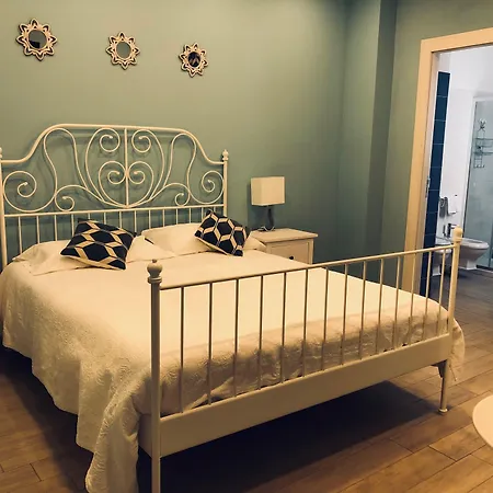 Ciao Ciao Rooms-2