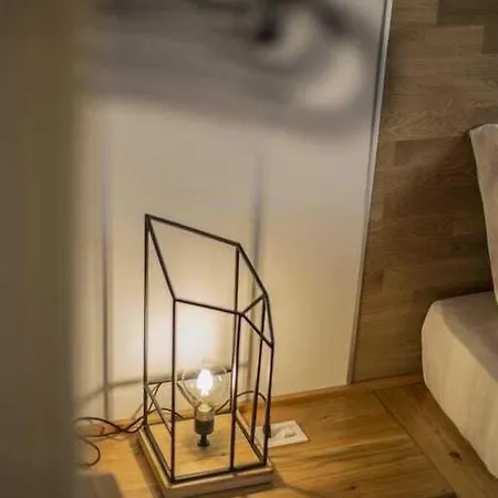 Tramura Guest House-2