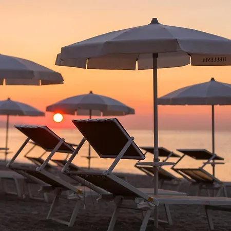 Hellenia Yachting Hotel&SPA-3